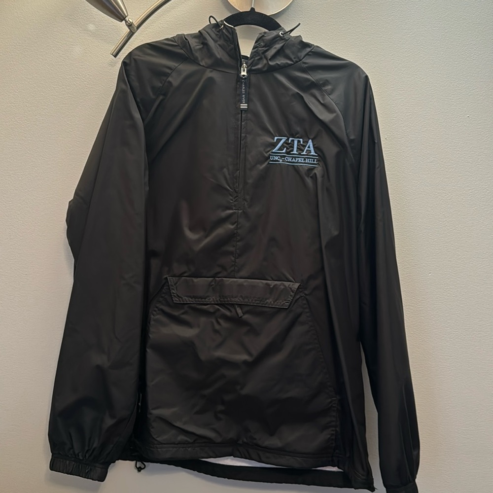 Pullover Jacket With Unc Zta Stitching - image 1